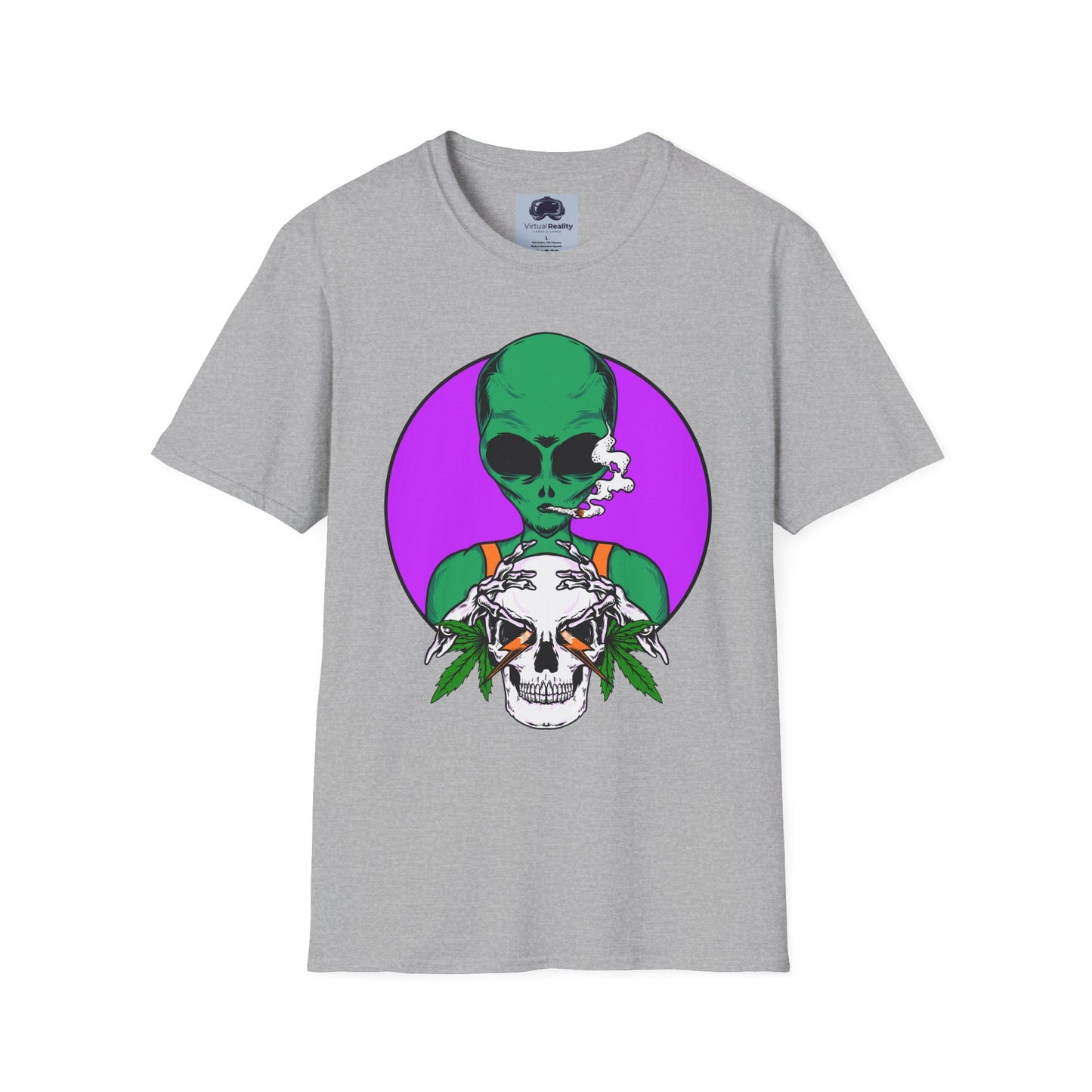 Alien Smoking - Unisex Softstyle T-Shirt - Trippy 420 Teeshirt - Psychedelic Mushrooms