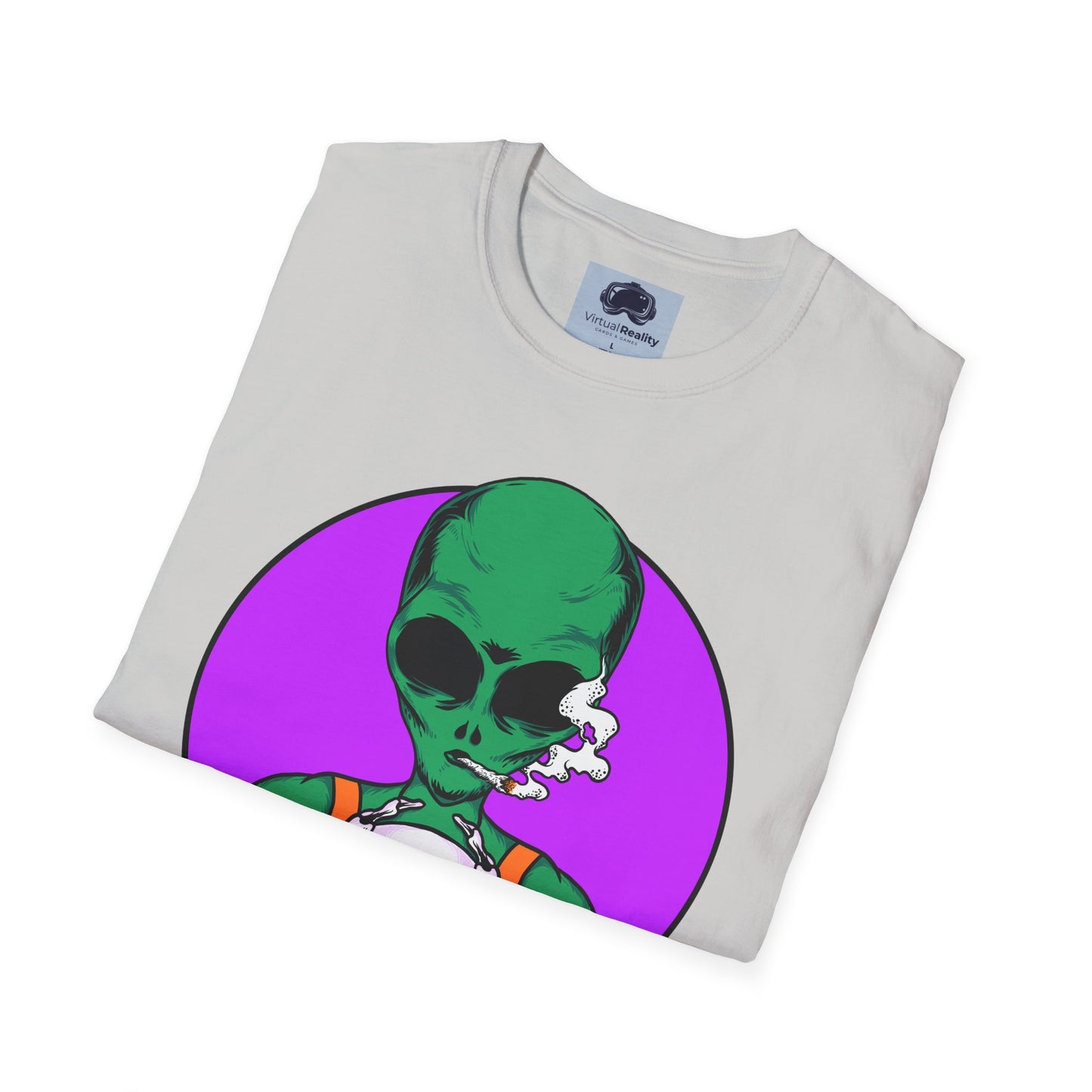 Alien Smoking - Unisex Softstyle T-Shirt - Trippy 420 Teeshirt - Psychedelic Mushrooms