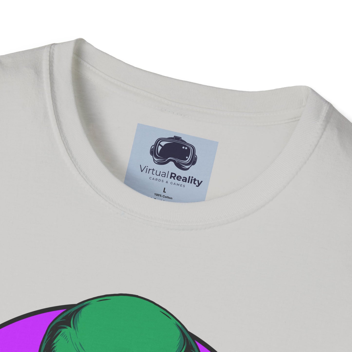 Alien Smoking - Unisex Softstyle T-Shirt - Trippy 420 Teeshirt - Psychedelic Mushrooms