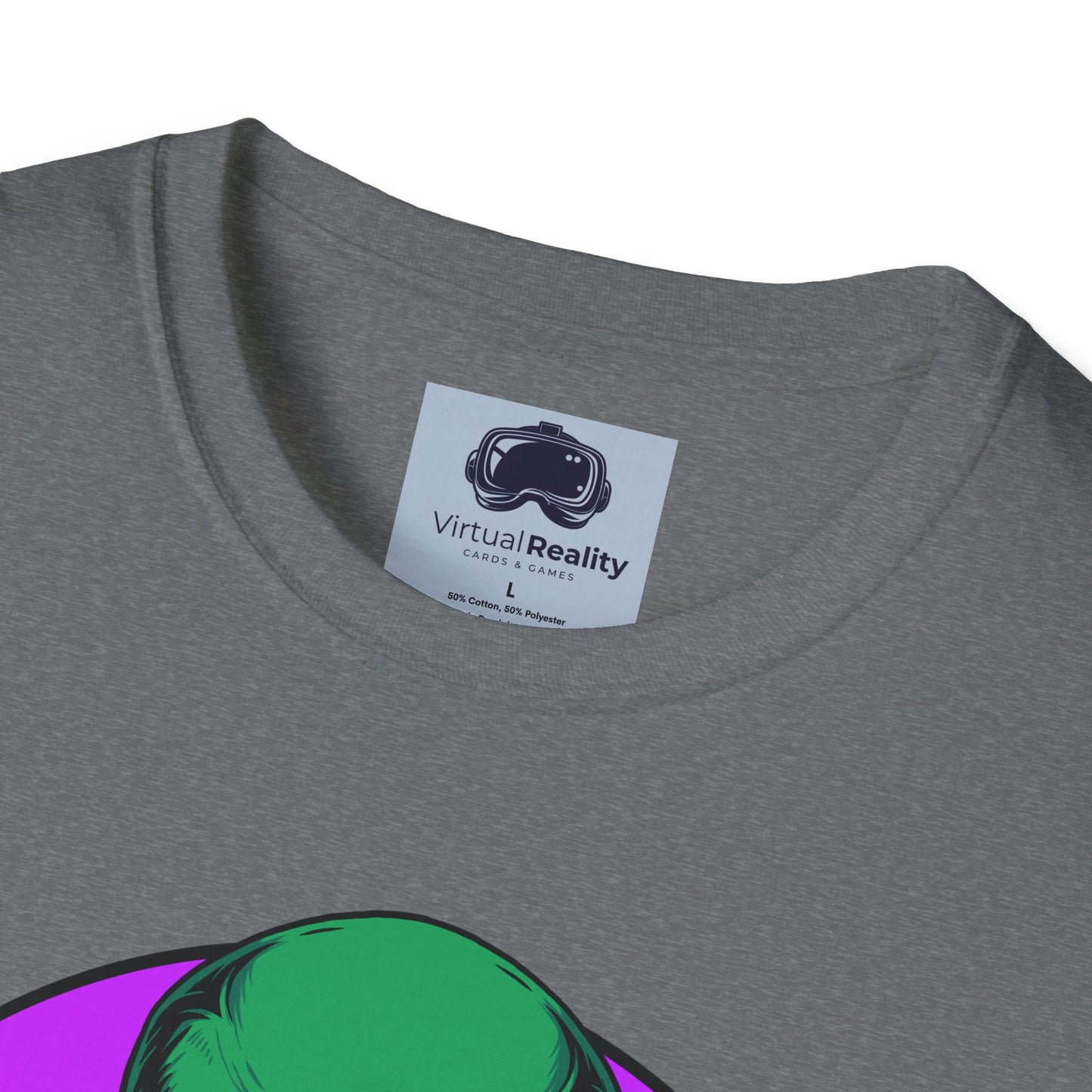Alien Smoking - Unisex Softstyle T-Shirt - Trippy 420 Teeshirt - Psychedelic Mushrooms